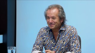 „Spravedlivý mír na Ukrajině je nesmyslný pojem. Útok na Írán nemohl být v zájmu USA. Mise v Afghánistánu byla zbytečná, padlo v ní 14 českých vojáků.“ – Andor Šándor