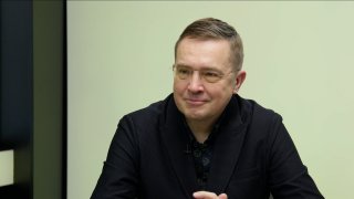 „USA a Rusko nasadily špičkové mozky. ODS jde po podnikatelích, ČT může platit stát, Moravec je PR. Motol je standardní kauza, špatně je systém.“ – Roman Šmucler