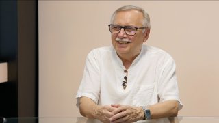 „Válka s Íránem pomáhá Rusku a Trumpa dostává do pasti. Bez ruské ropy a plynu je EU nekonkurenceschopná. Čínská meritokracie je racionálnější než demokracie.“ – Oskar Krejčí