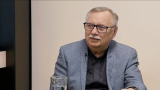 „Ruská armáda se zastavit nedá. Hraje se o územní ústupky Ukrajiny. Zelenskyj nemá karty v rukou a Trump musí rozhýbat ekonomiku.“ – Oskar Krejčí