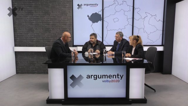 Předvolební debata 2020: Karlovarský kraj - Eva Valjentová (KSČM), Karel Jakobec (ODS, KDU-ČSL) a Martin Gruber (Trikolóra)