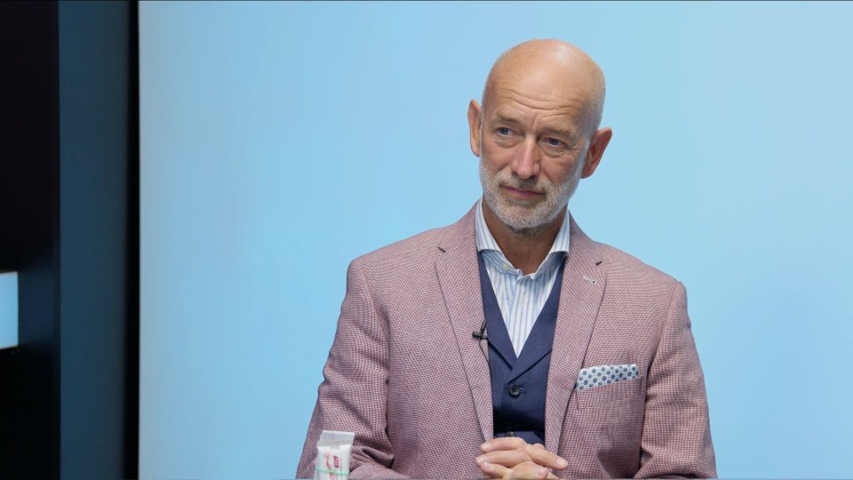 „Paradentóza je tichá epidemie. Dentální hygiena není jen o bílých zubech. Spánek pomáhá mozku zbavovat se odpadních látek.“ – Bronislav Čiko