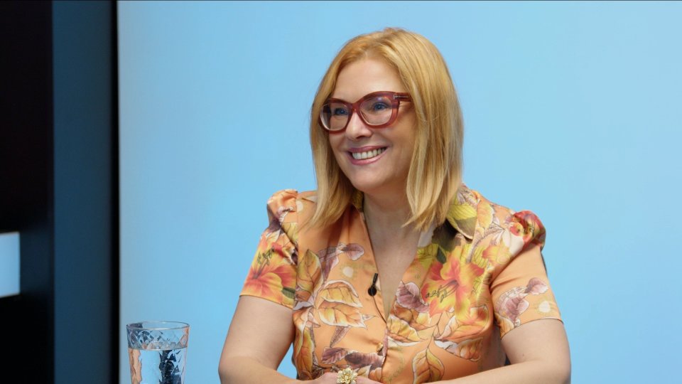 „Pavel nemá mít na summitu NATO projev, nemá ani rozhodovací právo, jeho delegaci ale platíme z daní. Jsem pro zákaz mobilů ve školách.“ – Zuzana Majerová